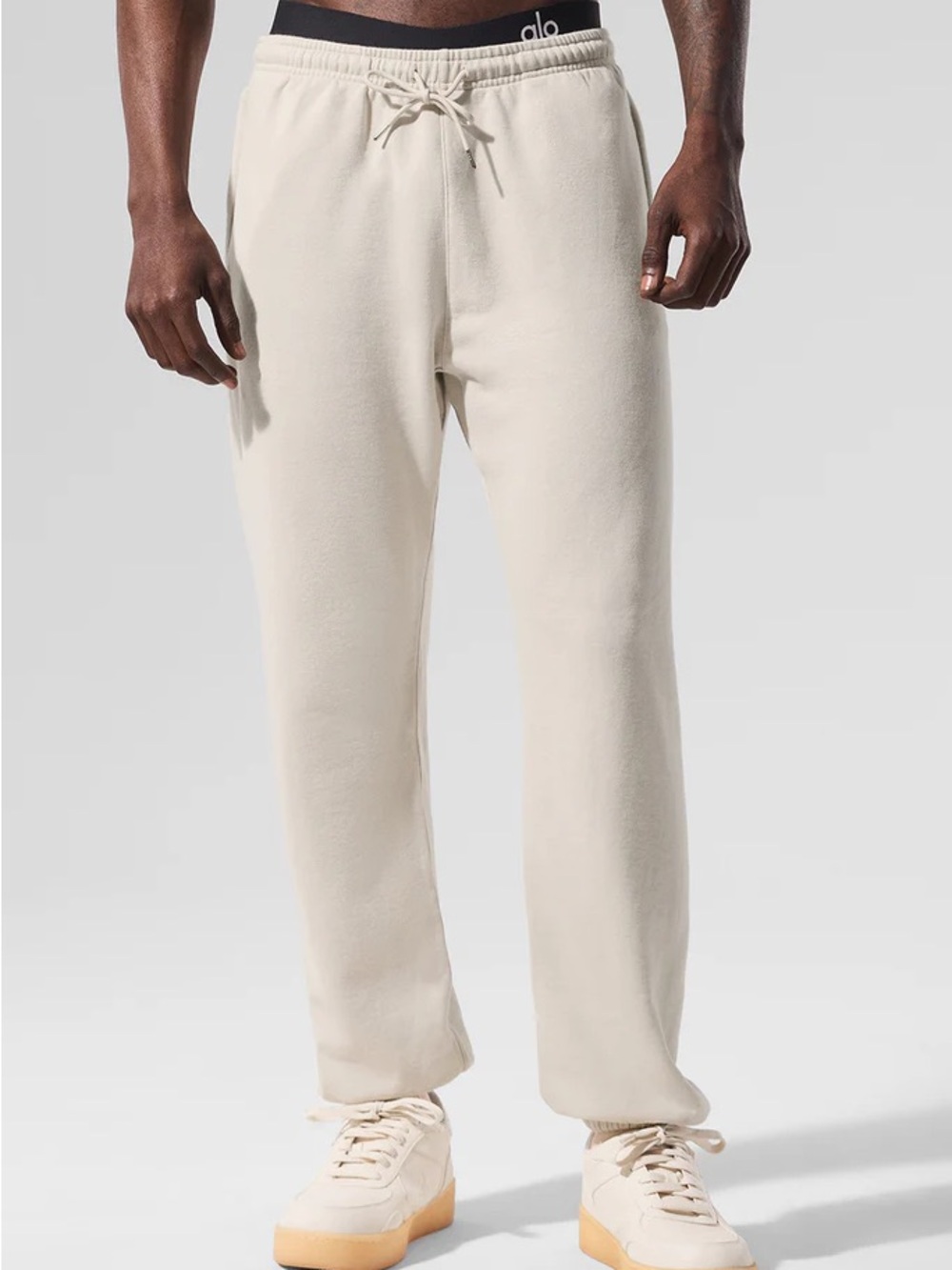 Alo Yoga | Chill Sweatpant | Bone